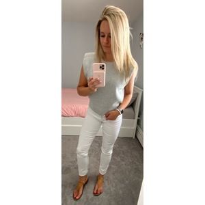 Meet your Posher, Debbie ann